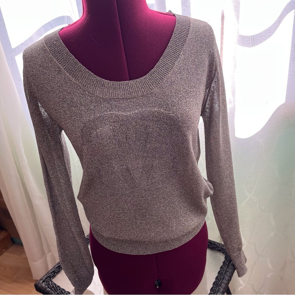 Stussy Gold gold crew neck/ scoop long skeeve sweater top embossed SS logo S & M